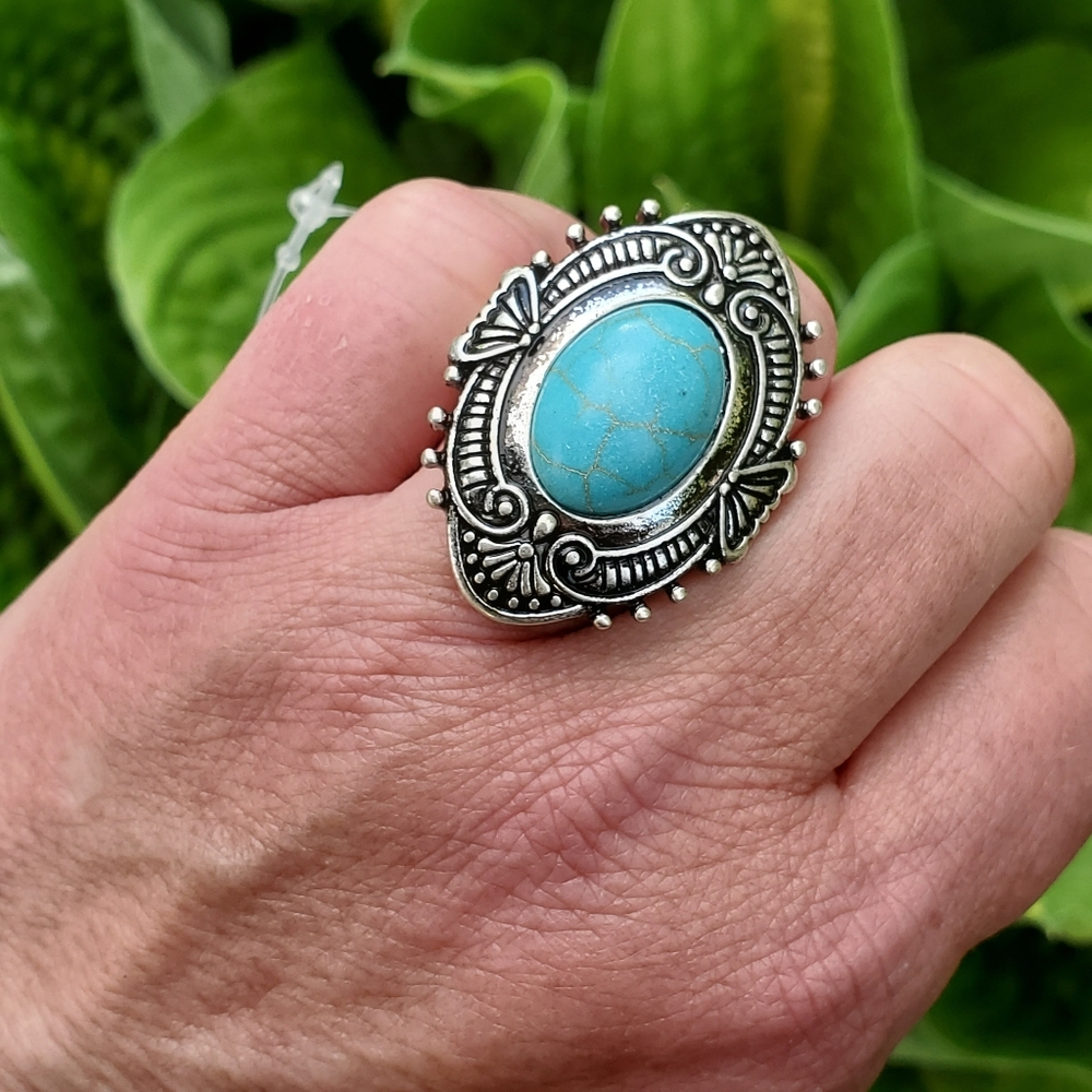 Turquoise beaded stone free spirit Ring boho hippie native people nwt